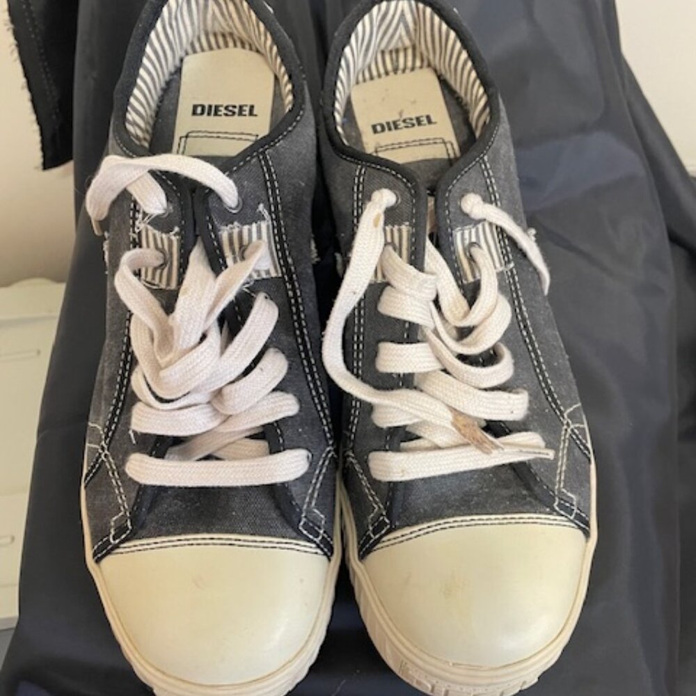 DIESEL Vintage Y2K Men’s Black Canvas Low-Top Sneakers Rare